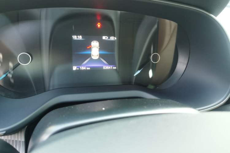 Used Hongqi E-QM5 2021 Charging T3 Version 4 Seats Odometer Close Up