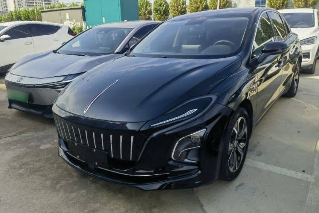 Used Hongqi E-QM5 2021 Charging T3 Version 4 Seats