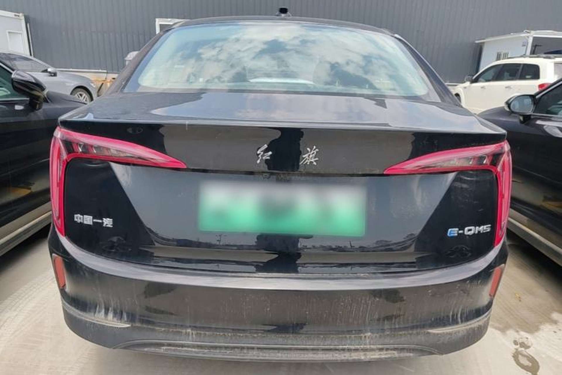 Used Hongqi E-QM5 2021 Charging Version Flagship Edition Rear