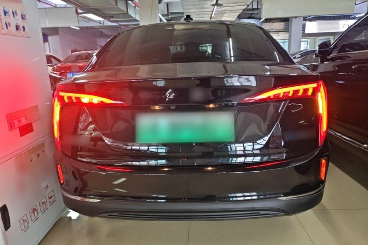 Used Hongqi E-QM5 2021 Charging Version Flagship Edition Rear
