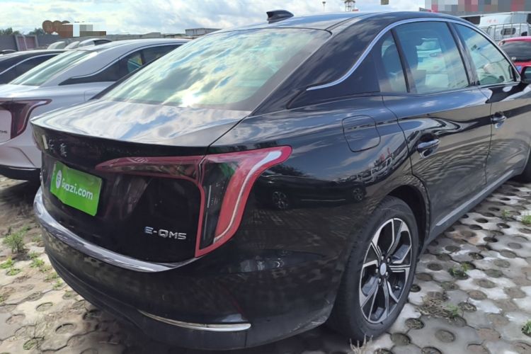 Used Hongqi E-QM5 2021 Online Booking Charging Basic Edition 5 Seats Rear Right 45 Deg