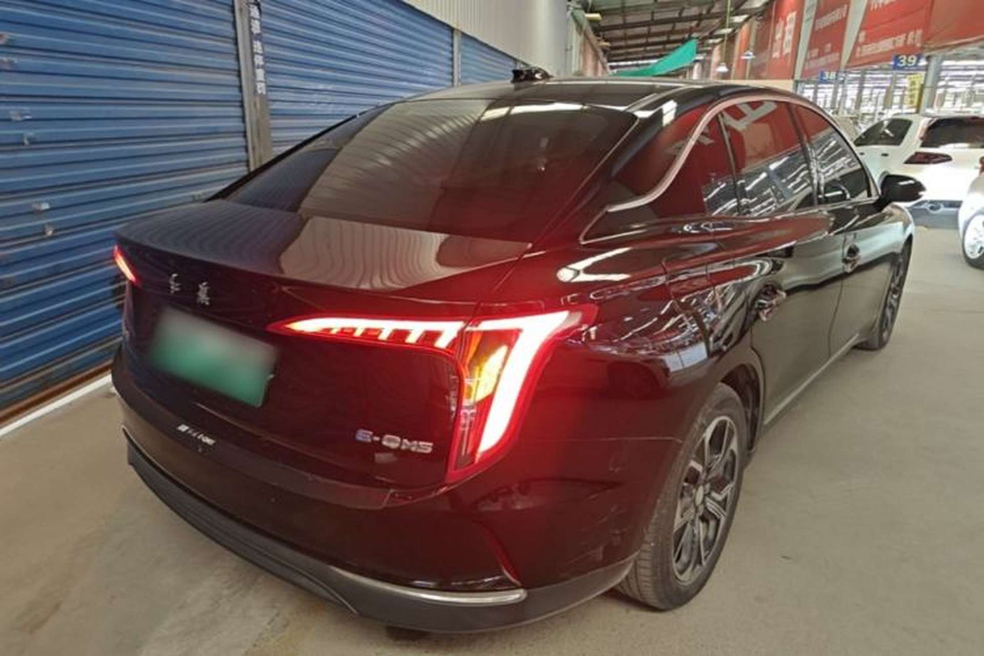 Used Hongqi E-QM5 2021 Online Booking Charging Basic Edition 5 Seats Rear Right 45 Deg