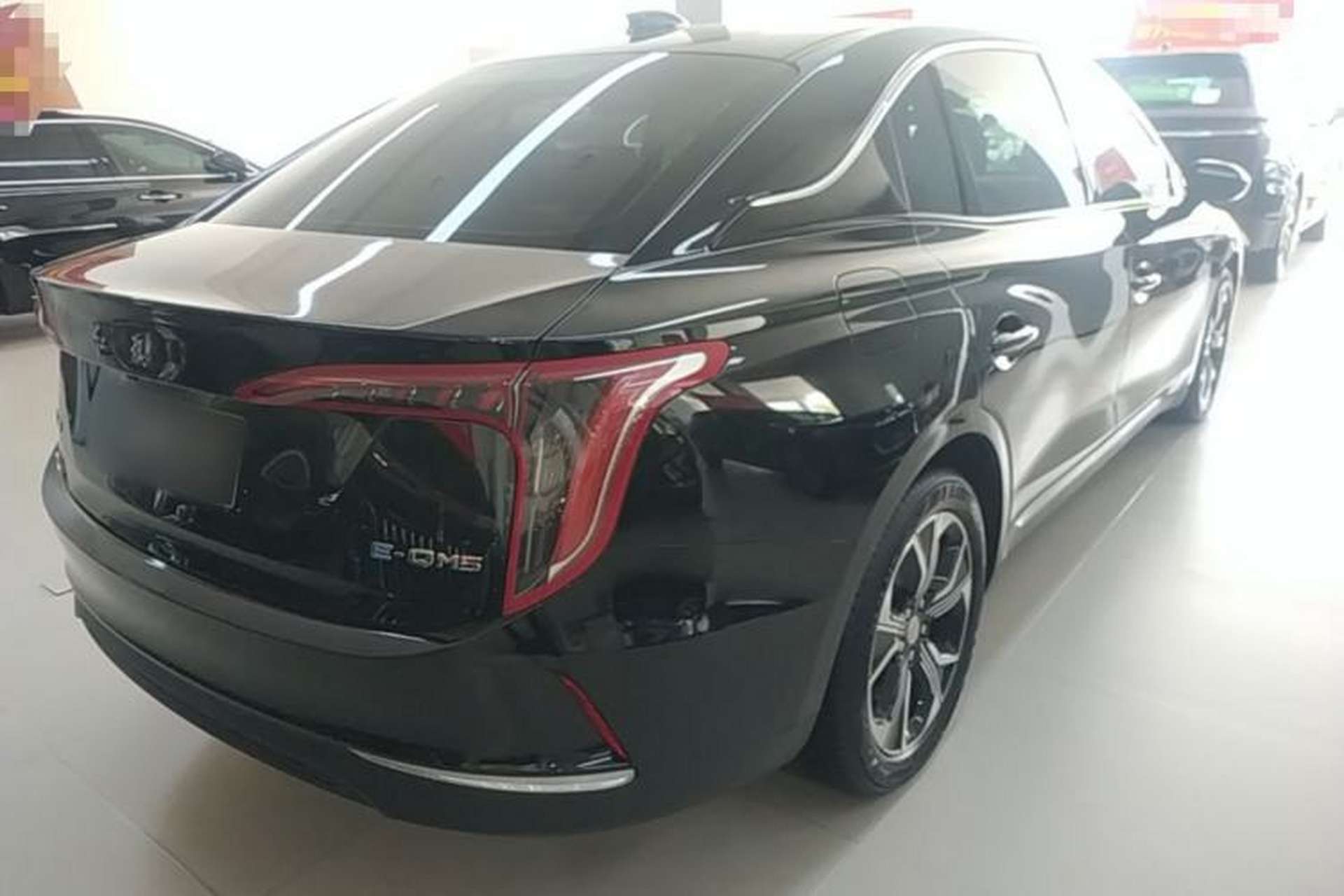 Used Hongqi E-QM5 2021 Online Booking Charging T3 Edition 5-Seater Rear Right 45 Deg