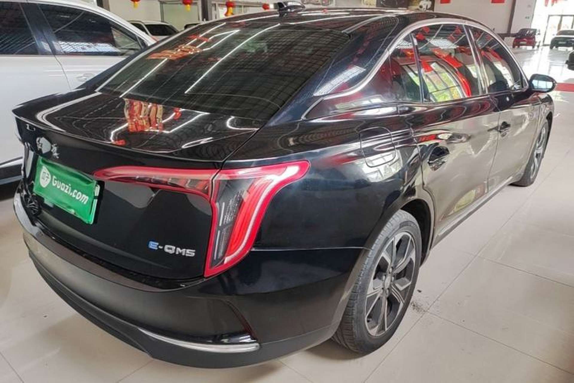 Used Hongqi E-QM5 2021 Online Booking Charging T3 Edition 4 Seats Rear Right 45 Deg