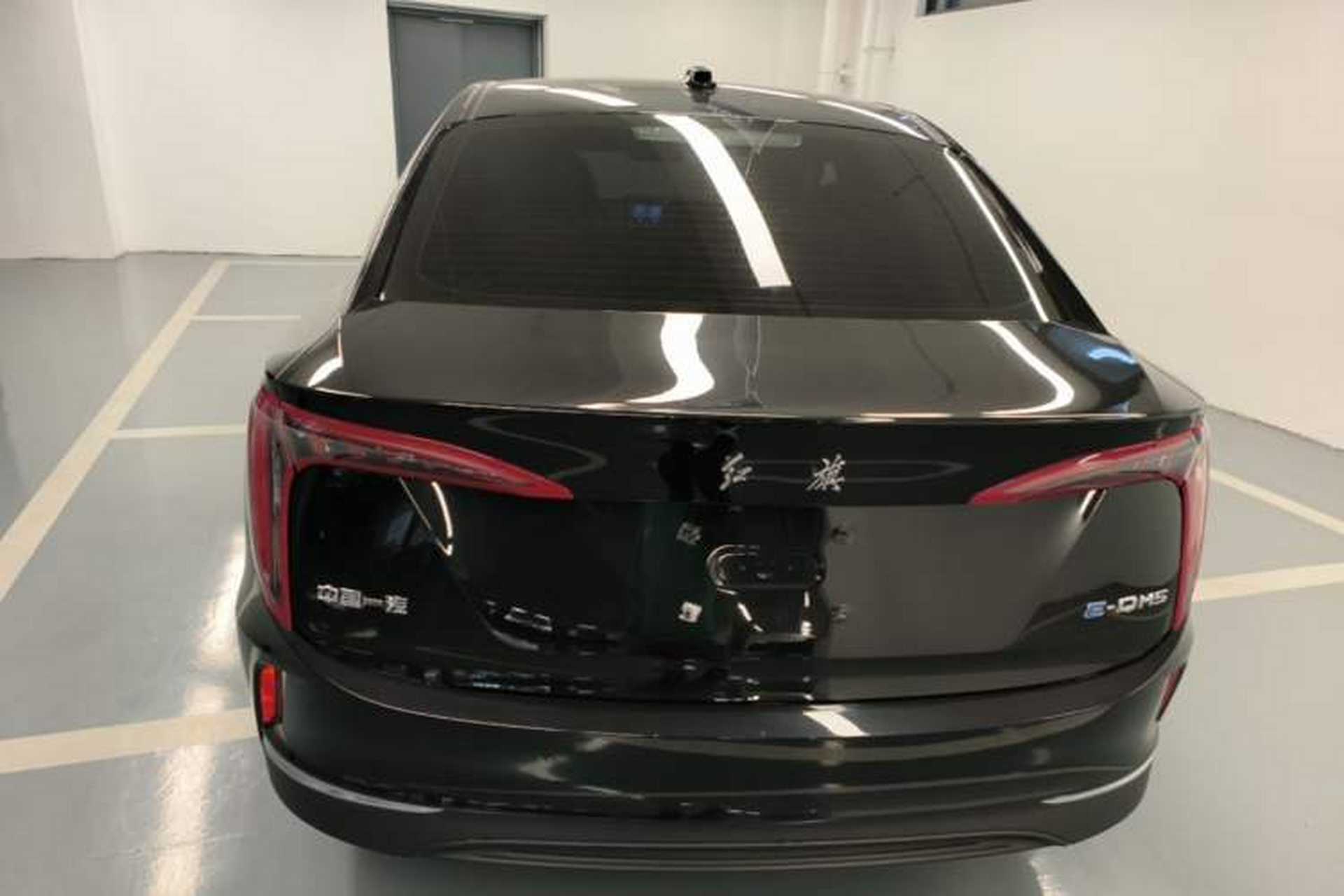Used Hongqi E-QM5 2021 Online Booking Charging Basic Edition 5 Seats Rear