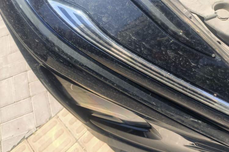 Used Hongqi E-QM5 2021 Online Booking Charging T3 Edition 5-Seater Right Front Headlight