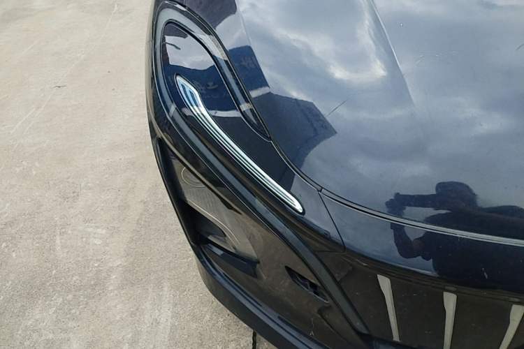 Used Hongqi E-QM5 2021 Charging Didi Edition Right Front Headlight