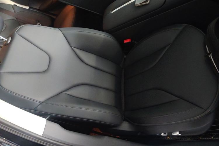 Used Hongqi E-QM5 2021 Ride-Hailing Charging—Didi Edition 5 Seats Right Front Seat
