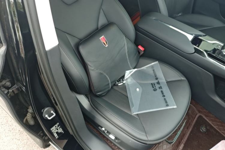 Used Hongqi E-QM5 2021 Charging Version Flagship Edition Right Front Seat