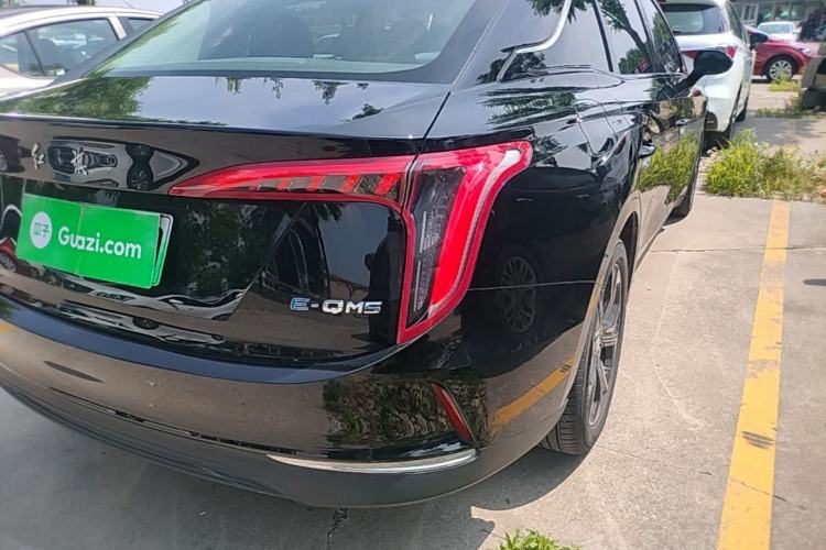Used Hongqi E-QM5 2021 Charging T3 Version 5 Seats Right Rear Taillight