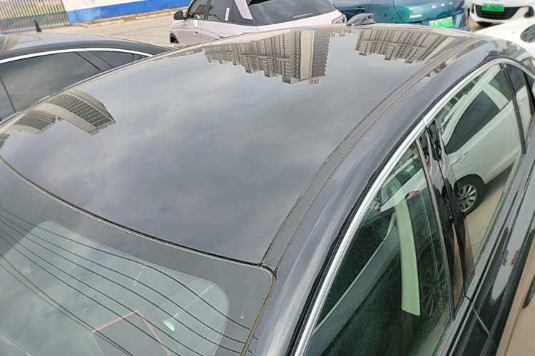 Used Hongqi E-QM5 2021 Online Booking Charging Basic Edition 5 Seats Roof