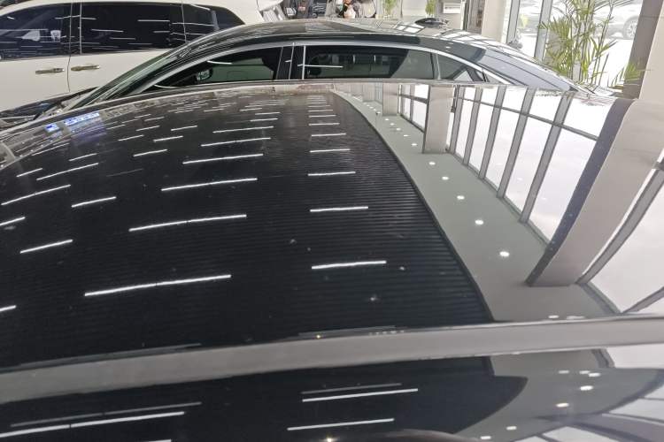 Used Hongqi E-QM5 2021 Charging Version Flagship Edition Roof