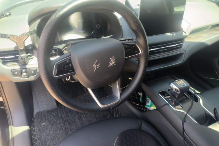 Used Hongqi E-QM5 2021 Online Booking Charging T3 Edition 5-Seater Steering Wheel