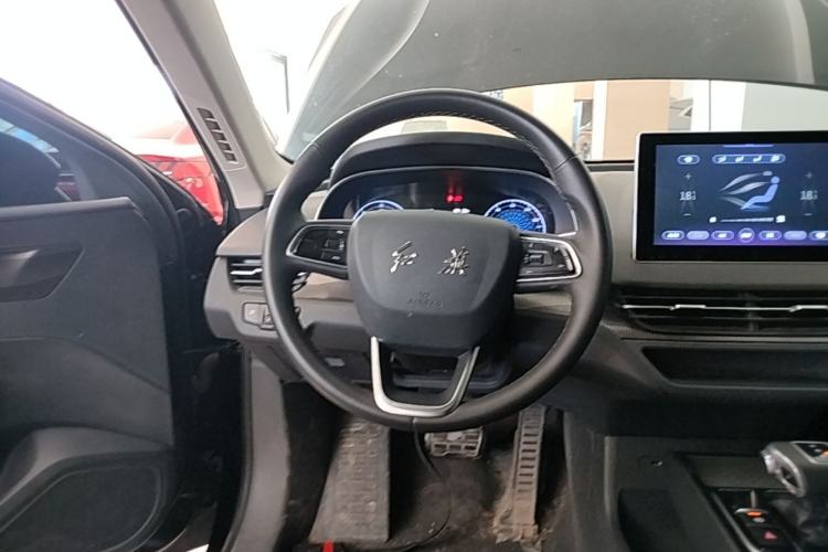 Used Hongqi E-QM5 2021 Charging Version Flagship Edition Steering Wheel