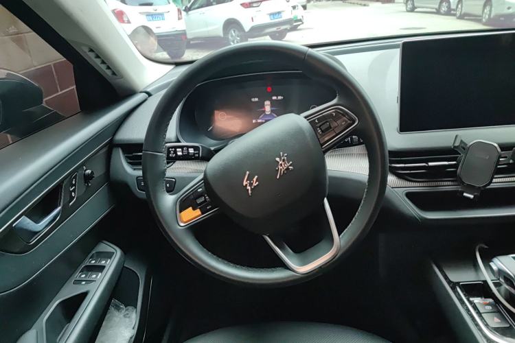 Used Hongqi E-QM5 2021 Charging Flagship Edition Steering Wheel