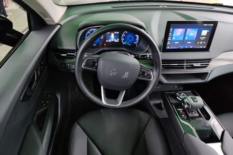 Used Hongqi E-QM5 2021 Charging Version Flagship Edition Steering Wheel
