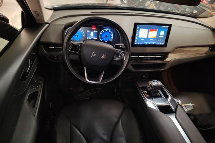 Used Hongqi E-QM5 2021 Online Booking Charging Basic Edition 5 Seats Steering Wheel