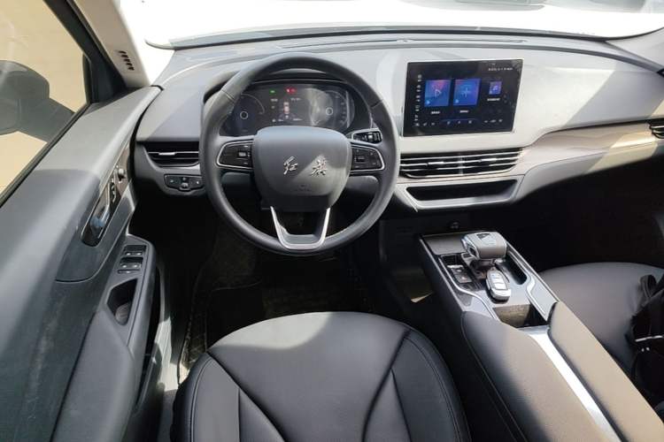 Used Hongqi E-QM5 2021 Charging Version Flagship Edition Steering Wheel