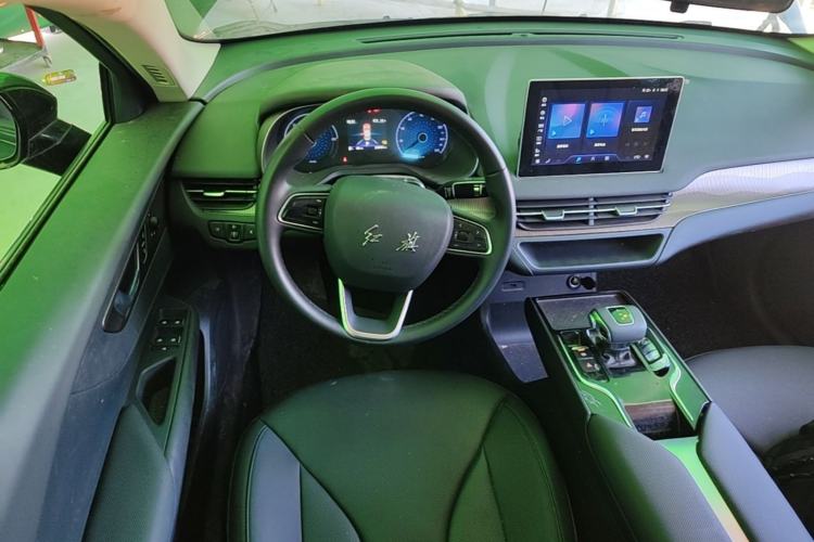 Used Hongqi E-QM5 2021 Charging Version Flagship Edition Steering Wheel