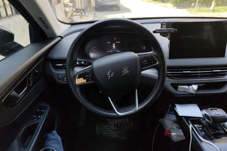 Used Hongqi E-QM5 2021 Charging Flagship Edition Steering Wheel