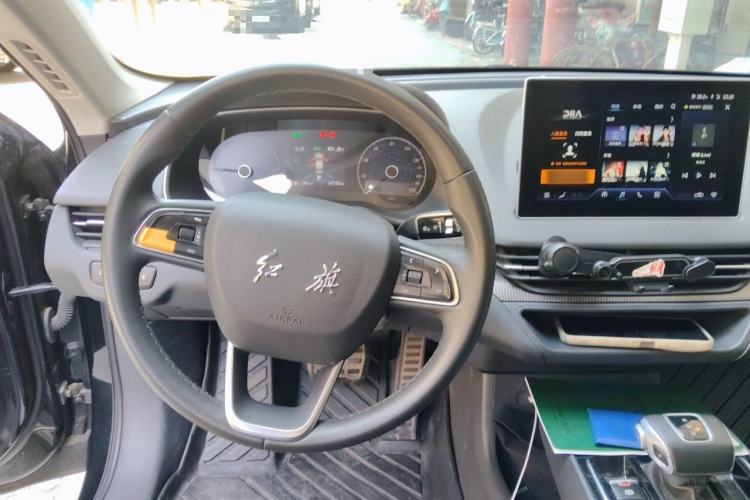 Used Hongqi E-QM5 2021 Online Booking Charging Basic Edition 4 Seats Steering Wheel