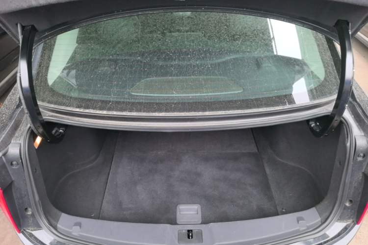 Used Hongqi E-QM5 2021 Online Booking Charging T3 Edition 4 Seats Trunk