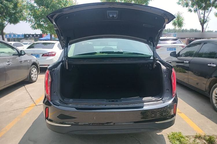 Used Hongqi E-QM5 2021 Charging T3 Version 5 Seats Trunk