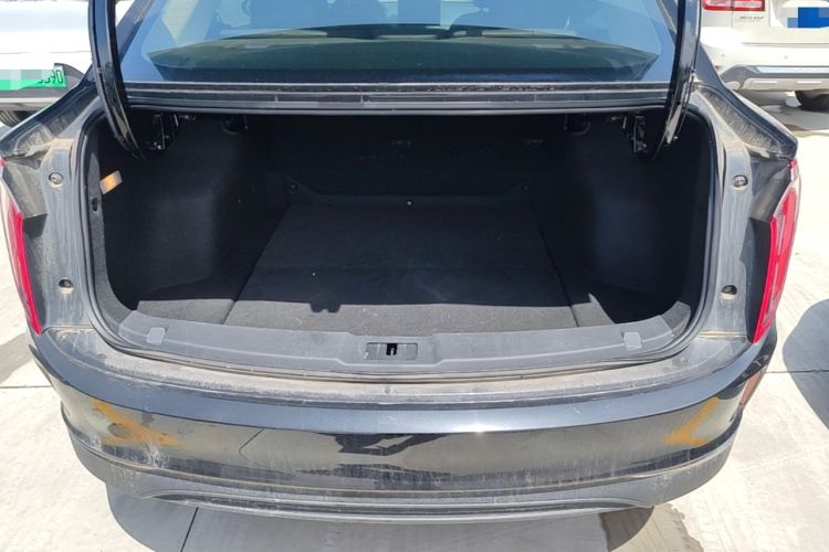 Used Hongqi E-QM5 2021 Charging Version Flagship Edition Trunk