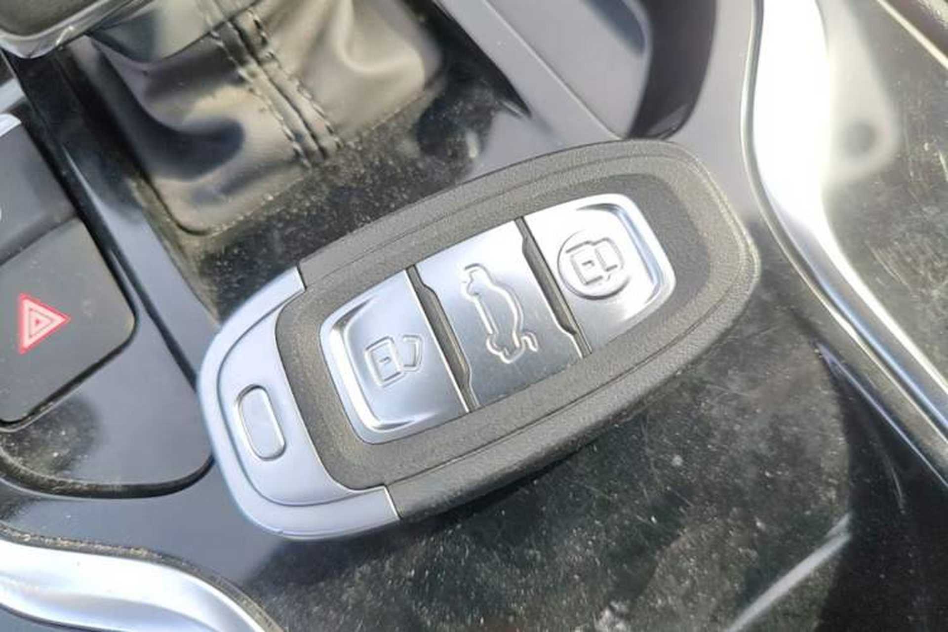 Used Hongqi E-QM5 2021 Charging Version Flagship Edition Vehicle Key