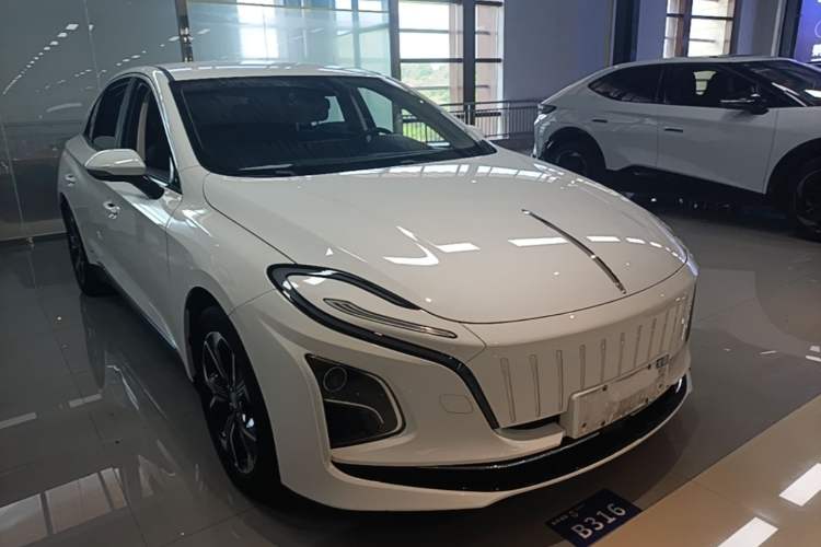 Used Hongqi E-QM5 2021 Charging Version Flagship Edition Exterior 1