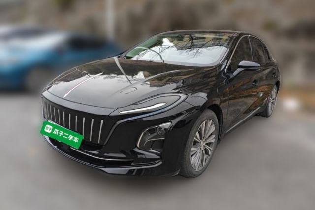 Used Hongqi E-QM5 2022 431 km Charge & Enjoy Edition