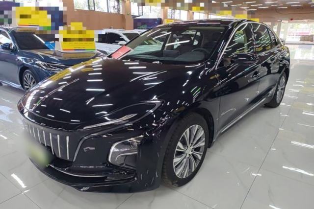 Used Hongqi E-QM5 2022 431 km Charge & Enjoy Edition