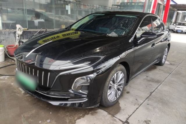 Used Hongqi E-QM5 2022 431 km Charge & Enjoy Edition