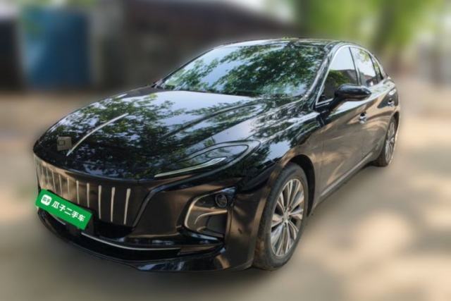 Used Hongqi E-QM5 2022 431 km Charge & Enjoy Edition