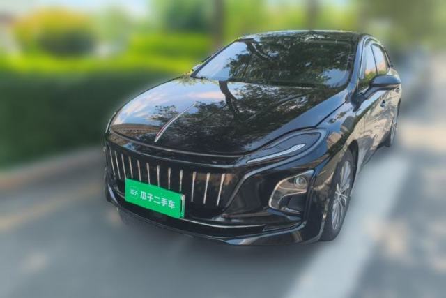 Used Hongqi E-QM5 2022 431 km Charge & Enjoy Edition