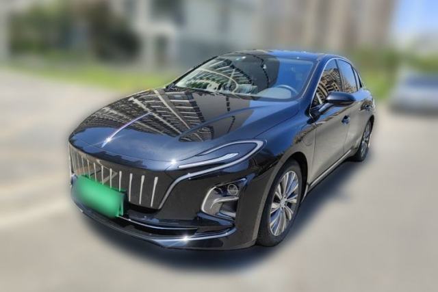 Used Hongqi E-QM5 2022 431 km Charge & Enjoy Edition