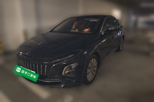 Used Hongqi E-QM5 2022 431 km Charge & Enjoy Edition