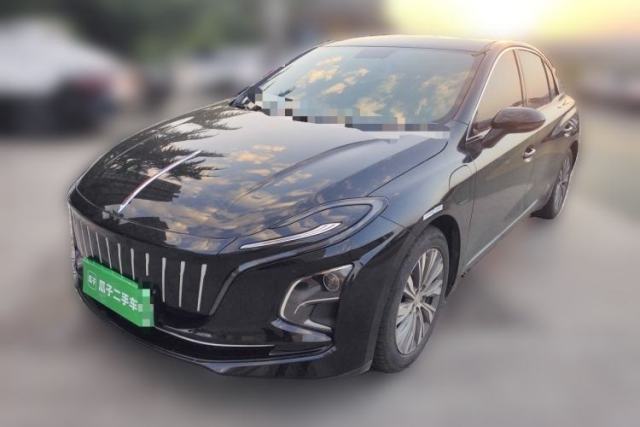 Used Hongqi E-QM5 2022 431 km Charge & Enjoy Edition