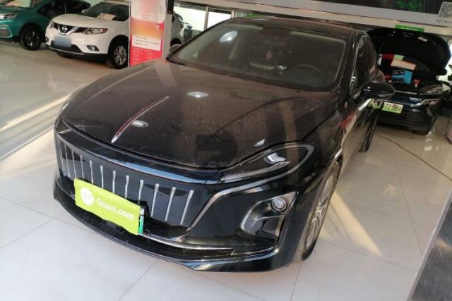 Used Hongqi E-QM5 2022 431 km Charge & Enjoy Edition