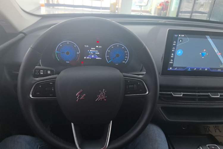 Used Hongqi E-QM5 2022 431 km Charge & Enjoy Edition Center Console