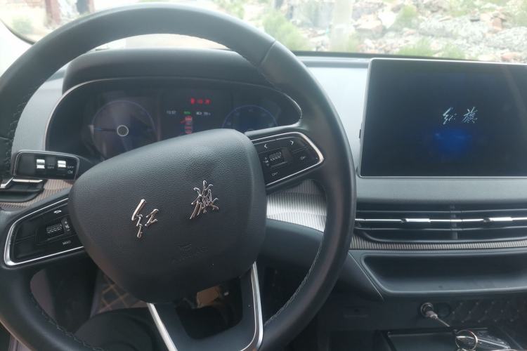 Used Hongqi E-QM5 2022 431 km Charge & Enjoy Edition Center Console