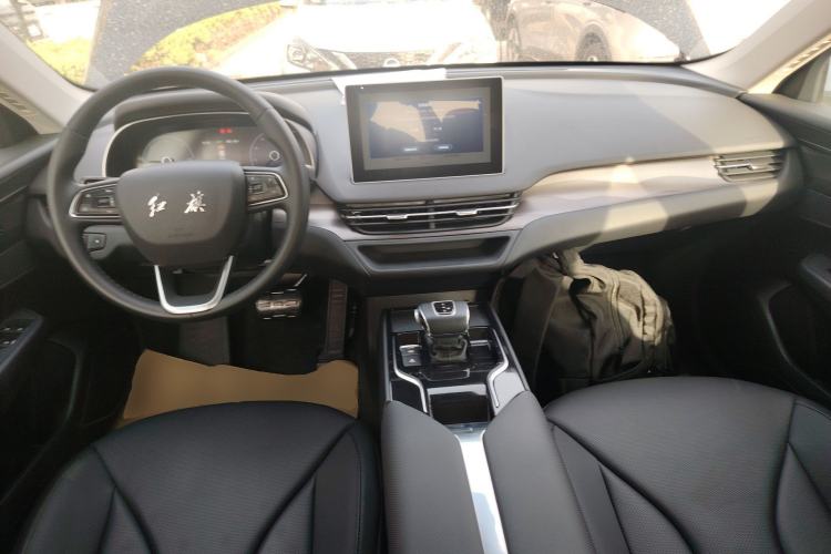 Used Hongqi E-QM5 2022 431 km Charge & Enjoy Edition Center Console