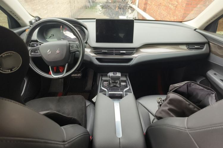 Used Hongqi E-QM5 2022 431 km Charge & Enjoy Edition Center Console
