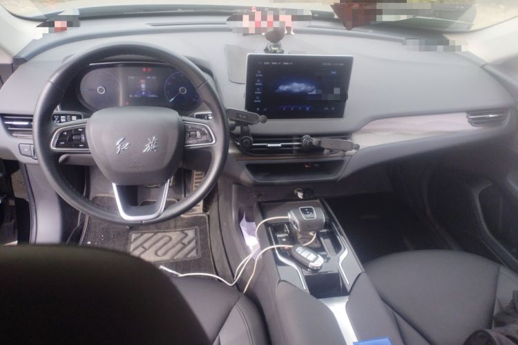 Used Hongqi E-QM5 2022 431 km Charge & Enjoy Edition Center Console