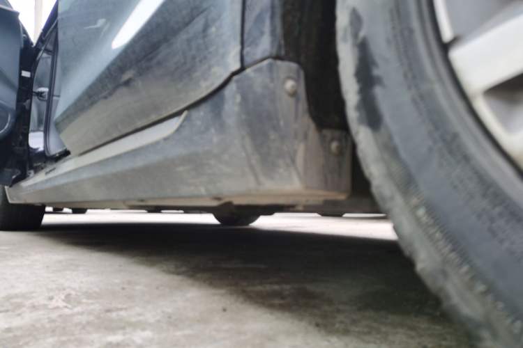 Used Hongqi E-QM5 2022 431 km Charge & Enjoy Edition Chassis Rear Left