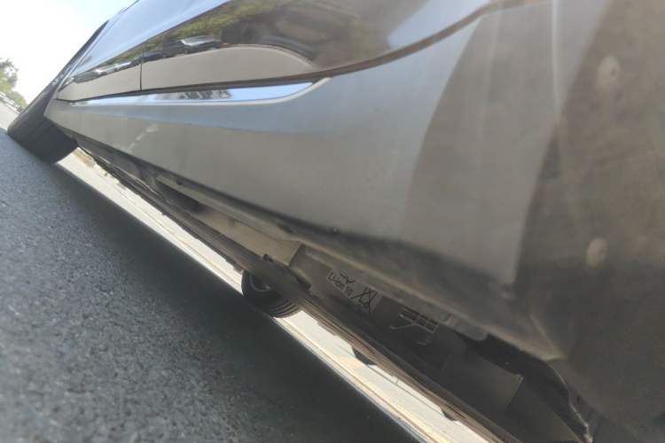 Used Hongqi E-QM5 2022 431 km Charge & Enjoy Edition Chassis Rear Left