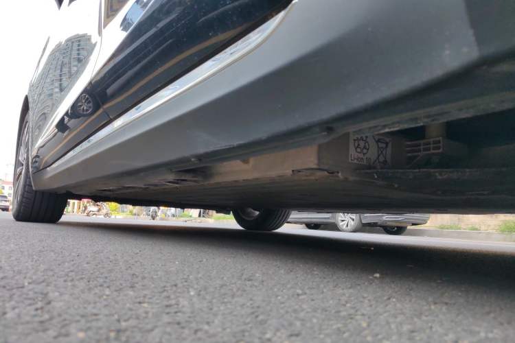 Used Hongqi E-QM5 2022 431 km Charge & Enjoy Edition Chassis Rear Left