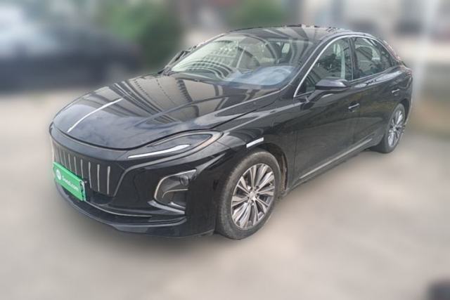 Used Hongqi E-QM5 2022 431 km Charge & Enjoy Edition