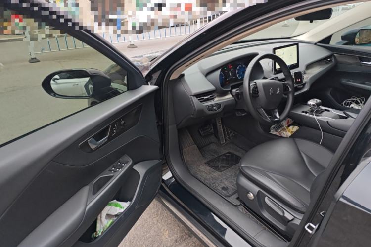 Used Hongqi E-QM5 2022 431 km Charge & Enjoy Edition Driver Seat