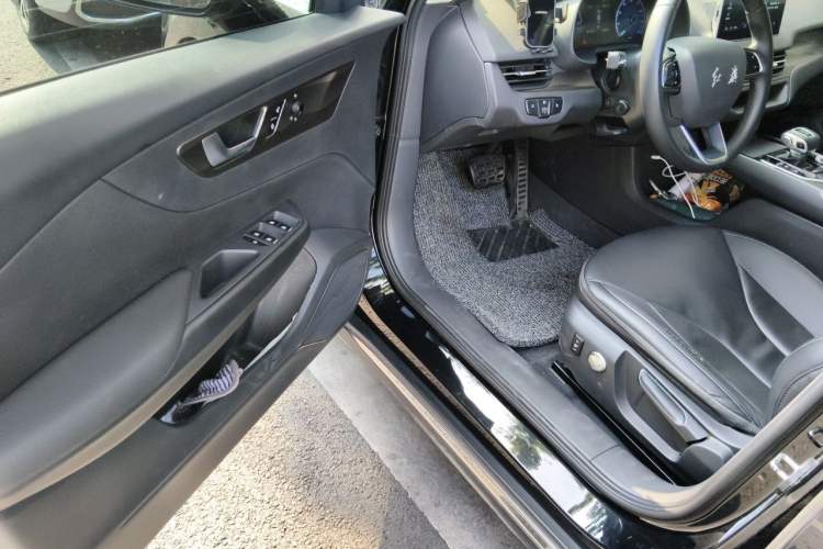 Used Hongqi E-QM5 2022 431 km Battery-Swap Enjoyment Version Driver Seat